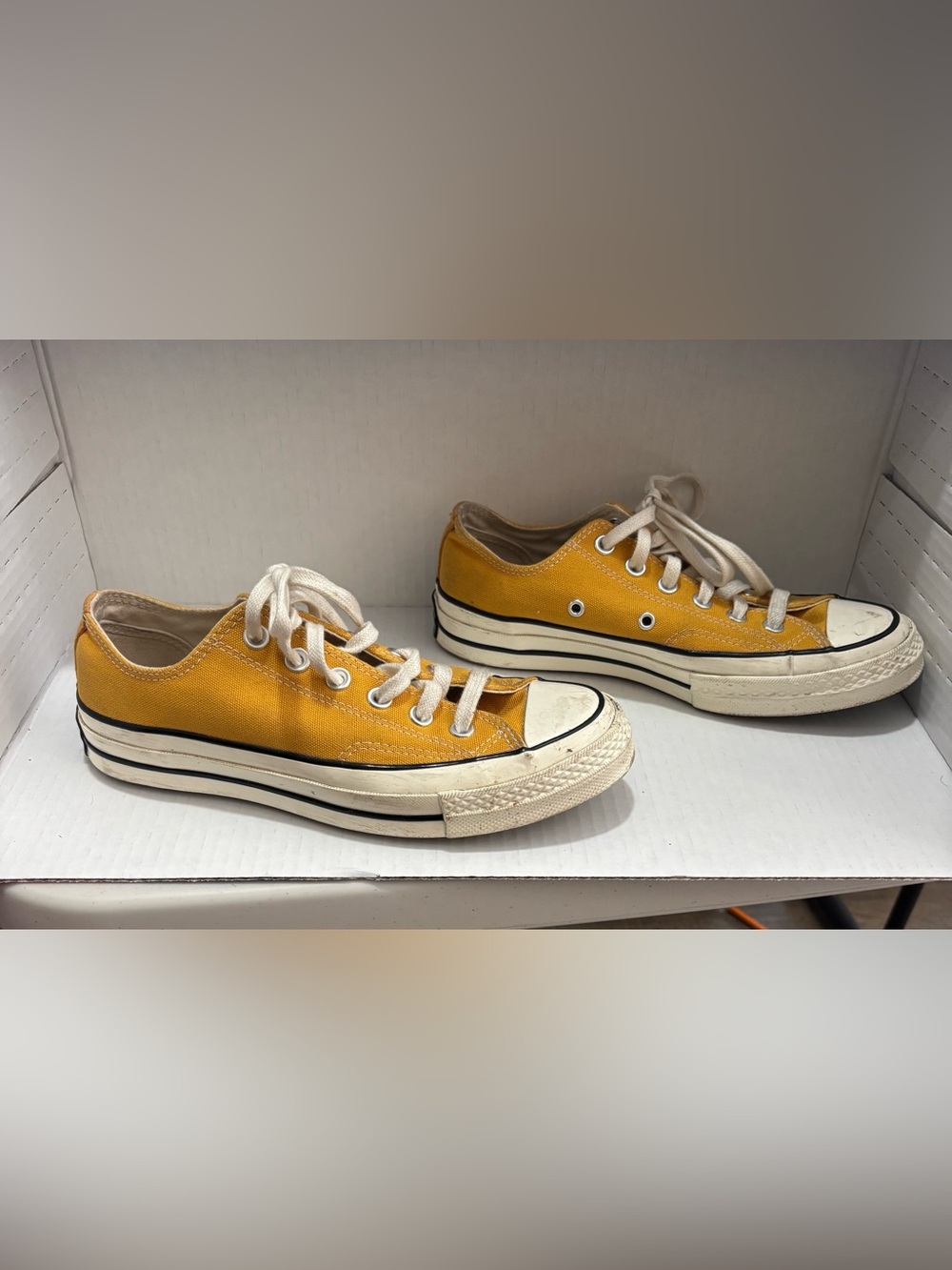 Men's Low-Top Yellow Canvas Sneakers